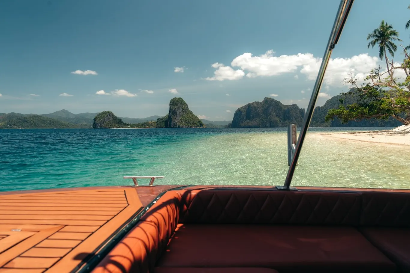 Expedition boat crossing between El Nido and Coron through world-class Palawan waters